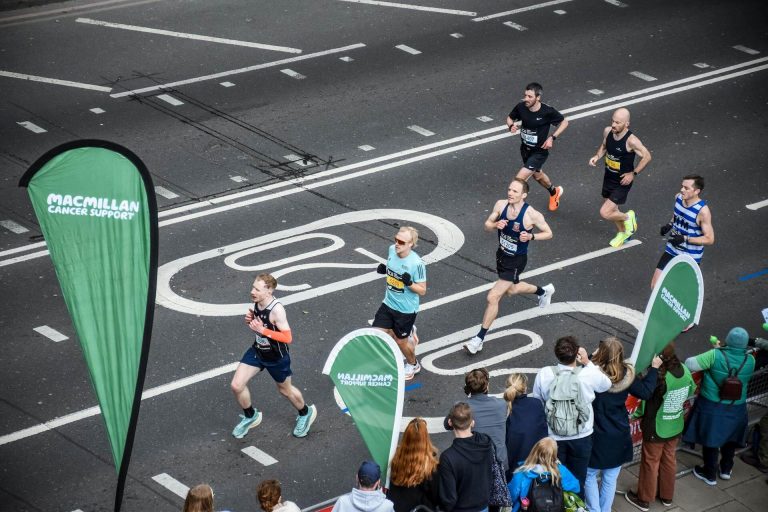 Runners at London marathon going for good for age qualifying times
